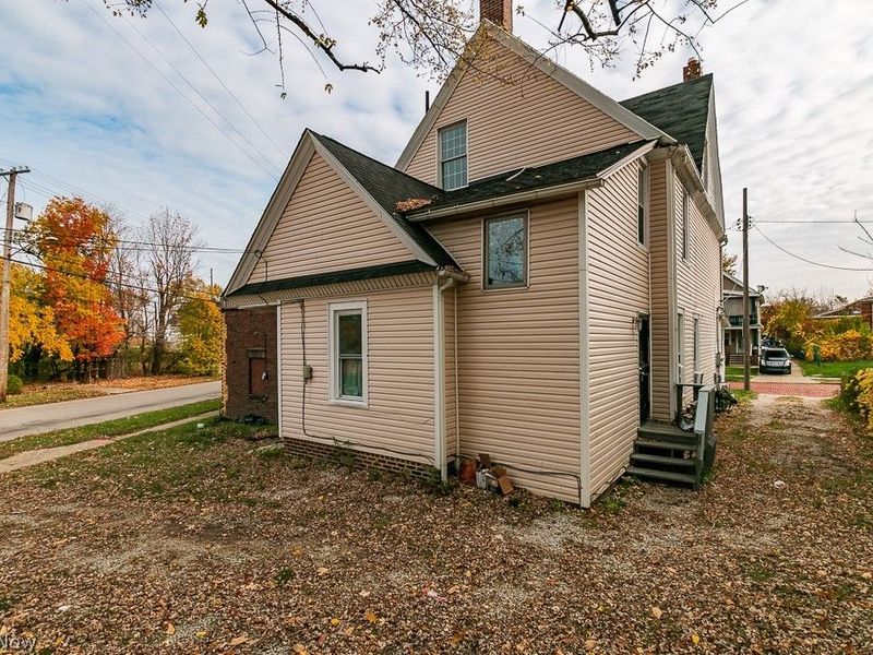 15416 Saranac Road, Cleveland, OH 44110 Photo 47