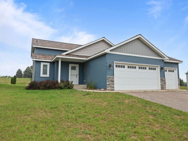 1801 34th Street NE, Sauk Rapids, MN 56379