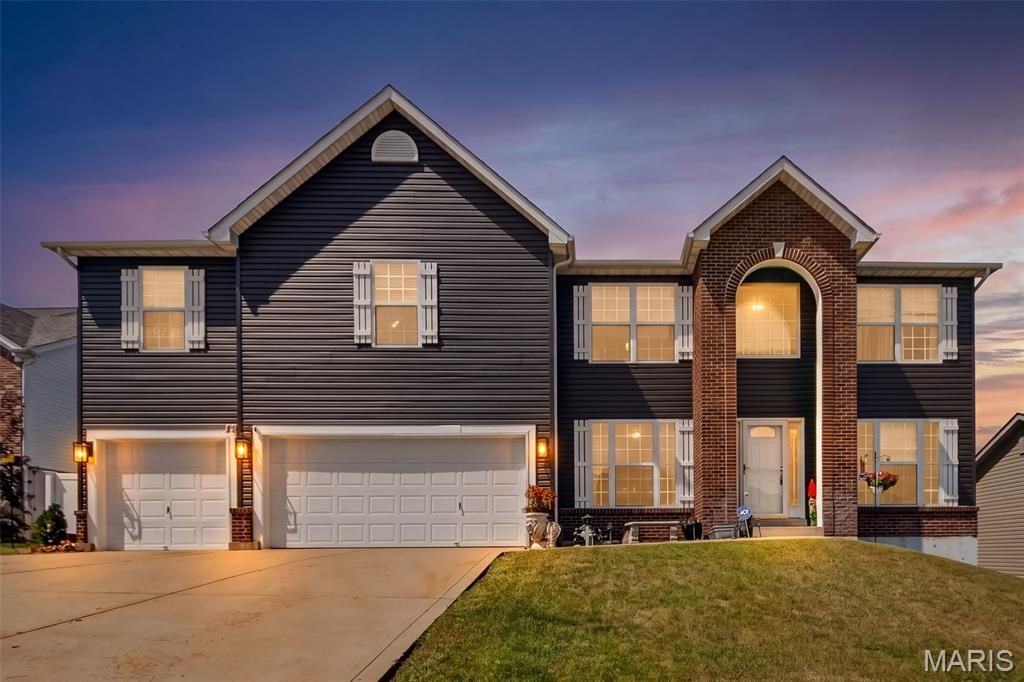 309 Thoreau Boulevard , O Fallon, MO 63366 Main Photo