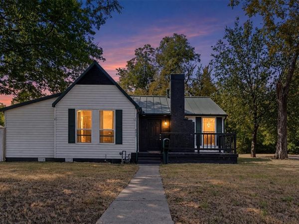 613 Houston Street, Sulphur Springs, TX 75482