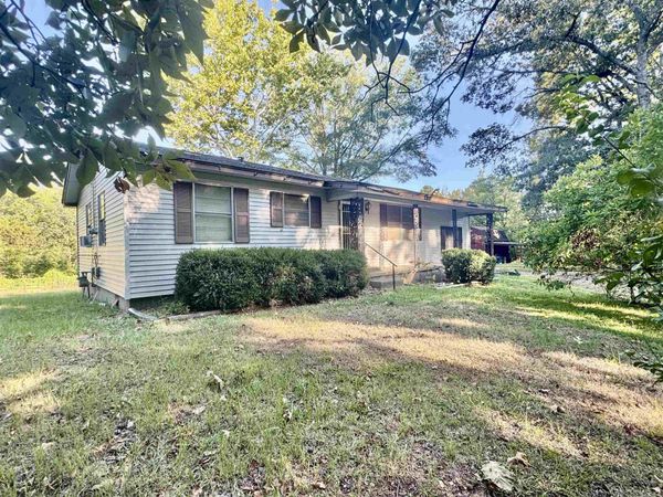 194 Bowen Street , Malvern, AR 72104