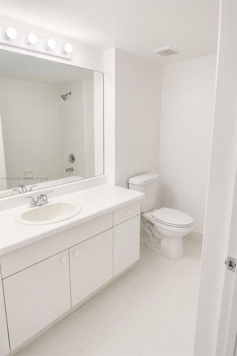 2600 S University Dr , Unit 110, Davie, FL 33328 Photo