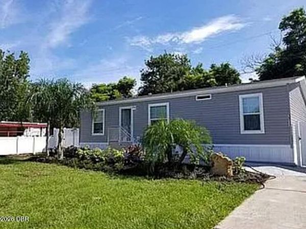 1911 Woodcrest Drive, Ormond Beach, FL 32174