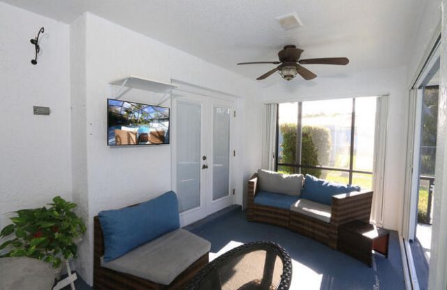 549 SE Cliff Road, Port Saint Lucie, FL 34984 Photo
