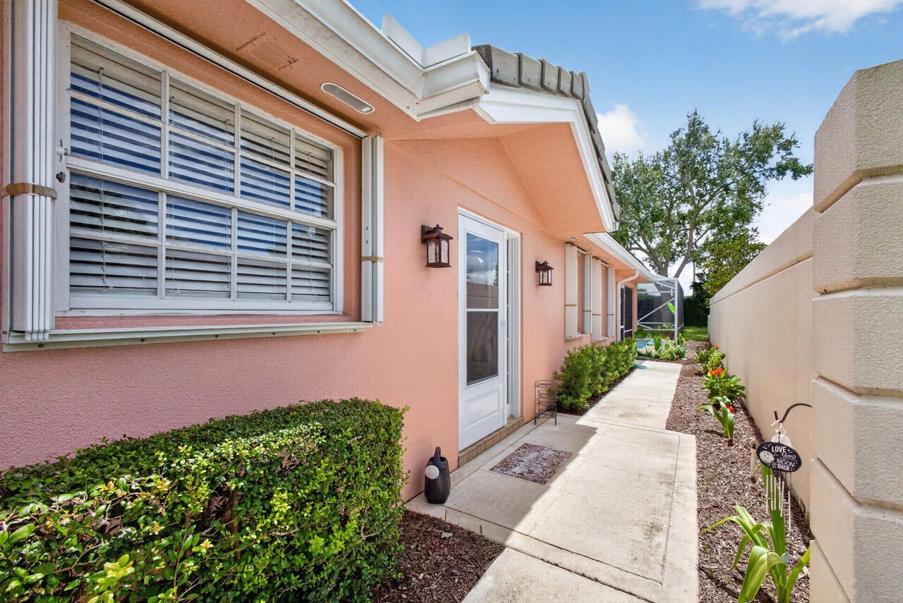 4238 Royal Oak Drive, Palm Beach Gardens, FL 33410 Photo