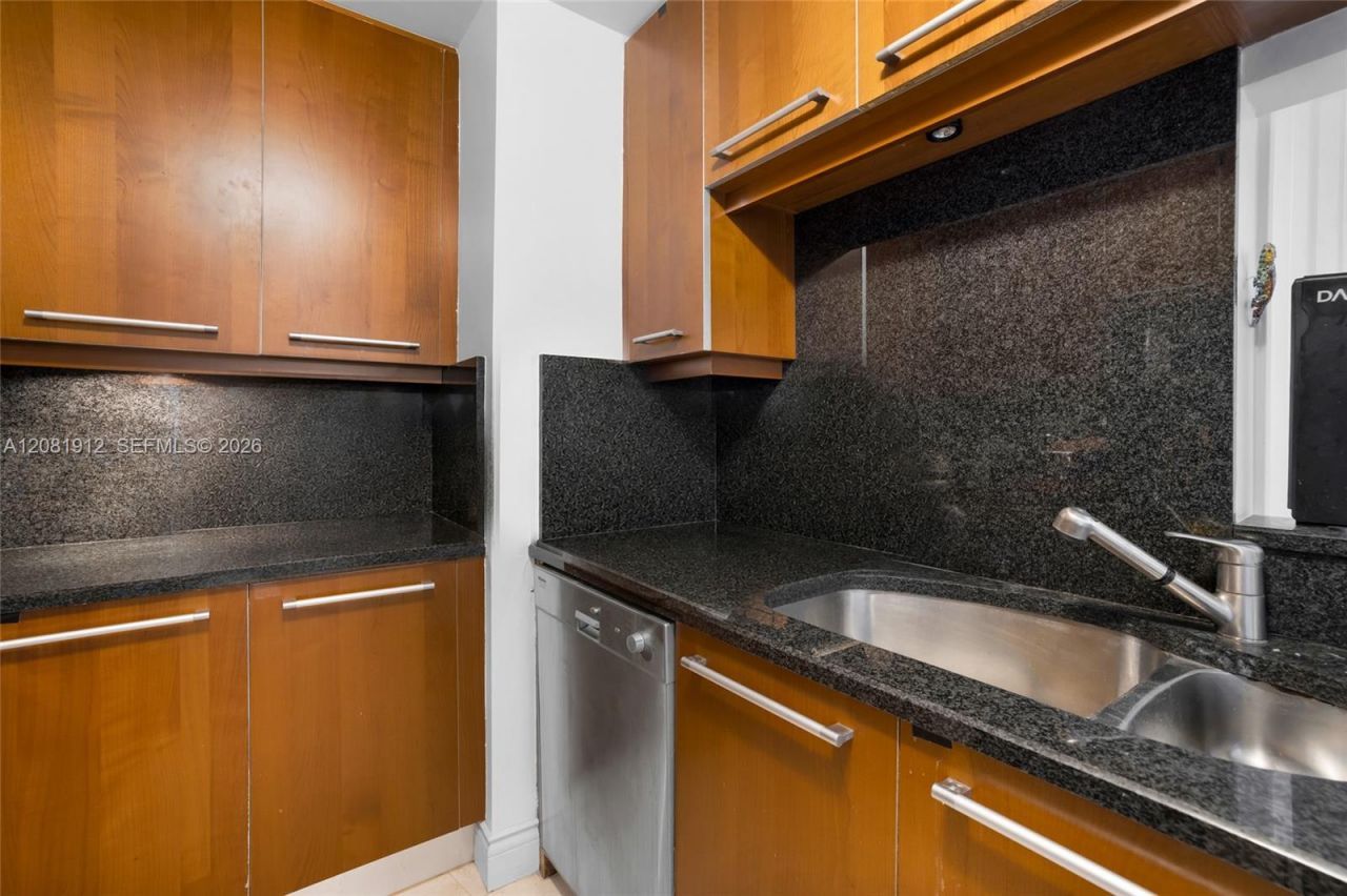 901 Brickell Key Blvd , Unit 1001, Miami, FL 33131 Photo