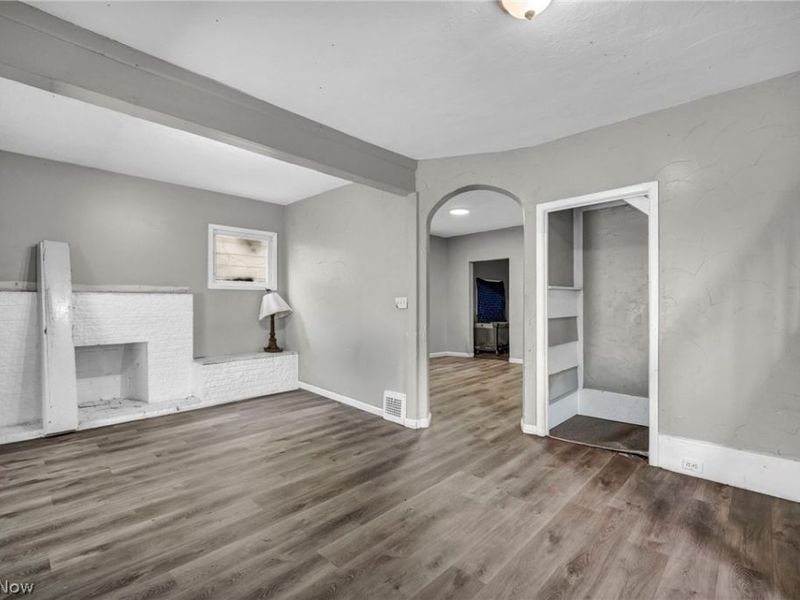 12811 Bartfield Avenue, Cleveland, OH 44108 Photo 3
