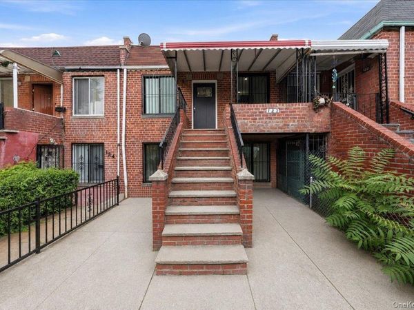 122 E 46th Street , Brooklyn, NY 11203