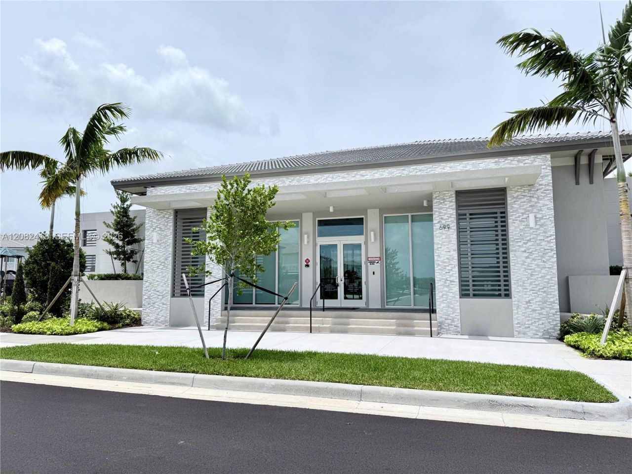 1427 SE 7th Ter, Homestead, FL 33034 Photo