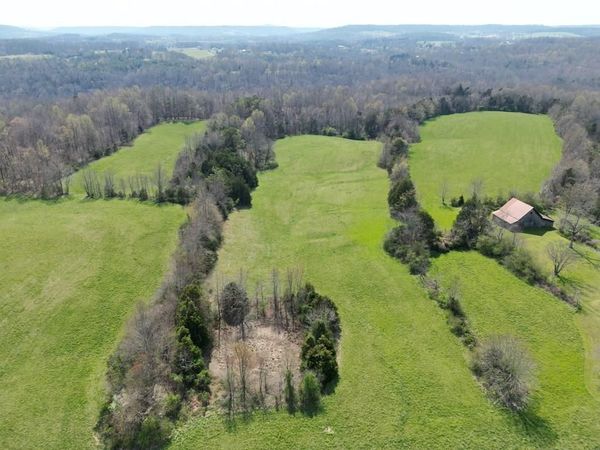 335 Nelson Cemetery Rd, Monroe, TN 38573