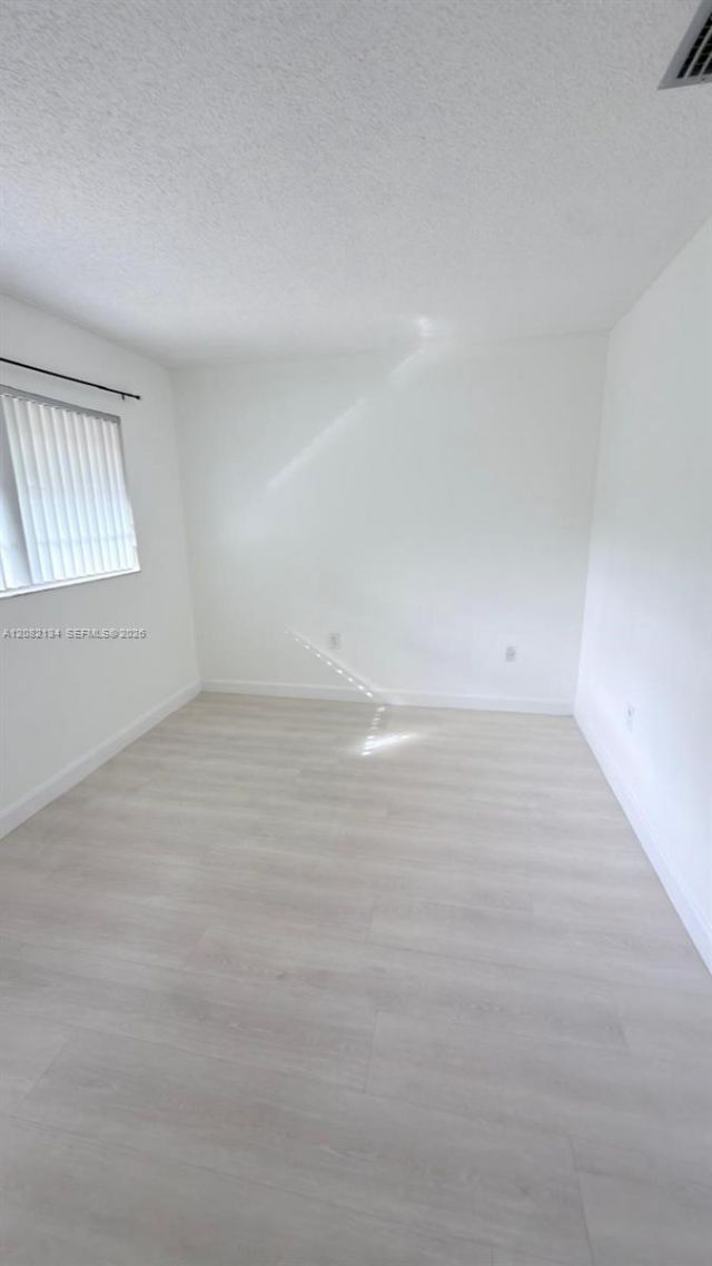 11183 NW 7th St, Unit 104, Miami, FL 33172 Photo