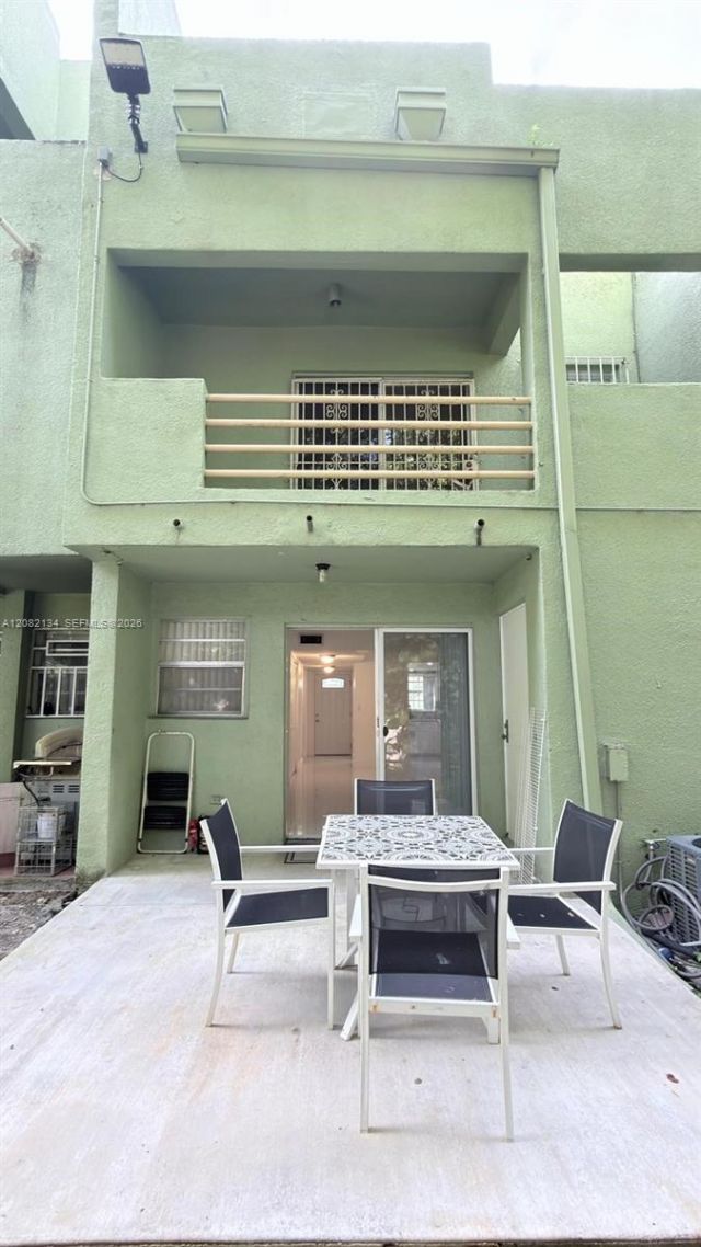 11183 NW 7th St, Unit 104, Miami, FL 33172 Photo
