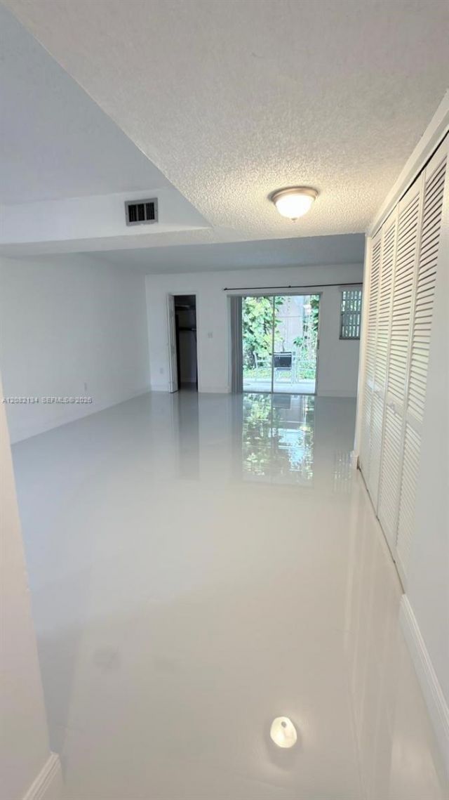 11183 NW 7th St, Unit 104, Miami, FL 33172 Photo