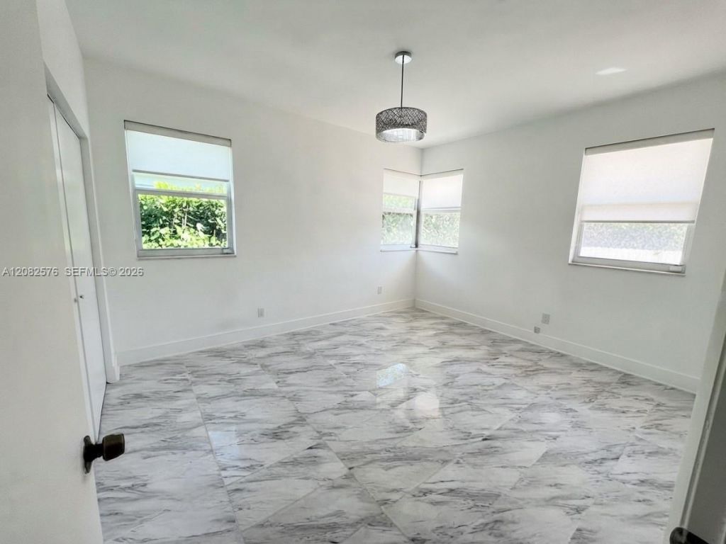 501 90th St , Unit 1, Surfside, FL 33154 Photo