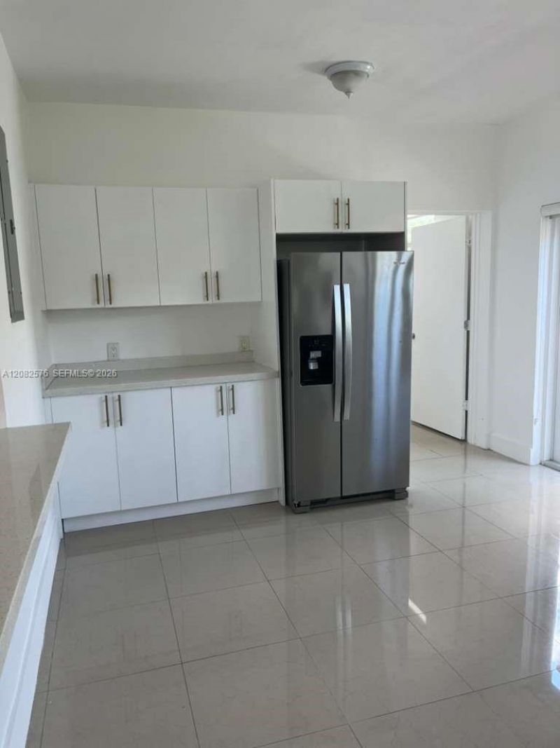 501 90th St , Unit 1, Surfside, FL 33154 Photo