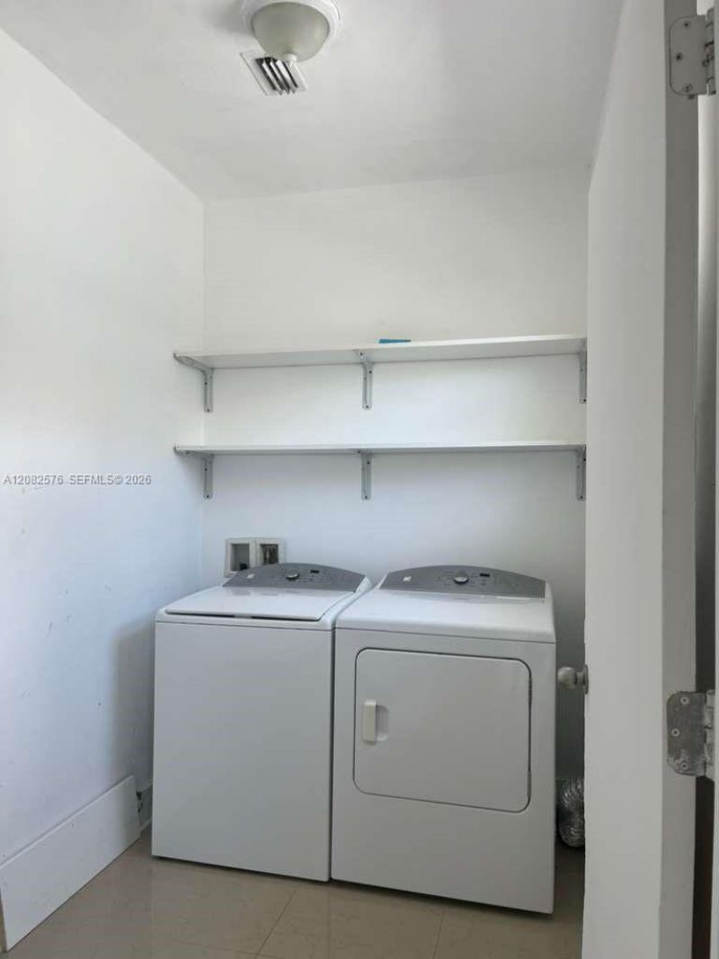 501 90th St , Unit 1, Surfside, FL 33154 Photo