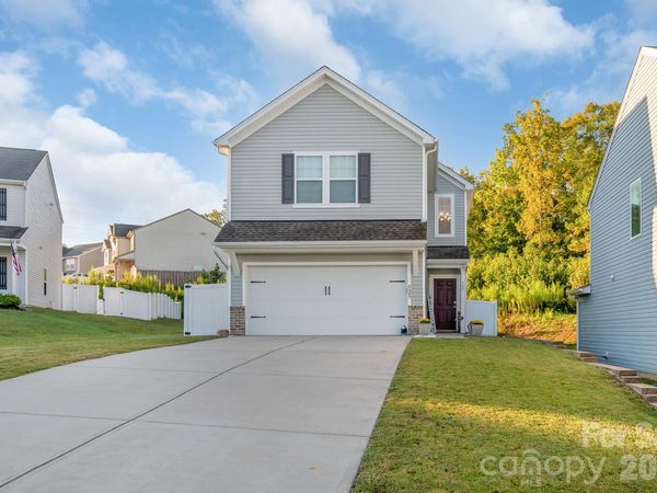525 Newfound Hollow Drive, Charlotte, NC 28214