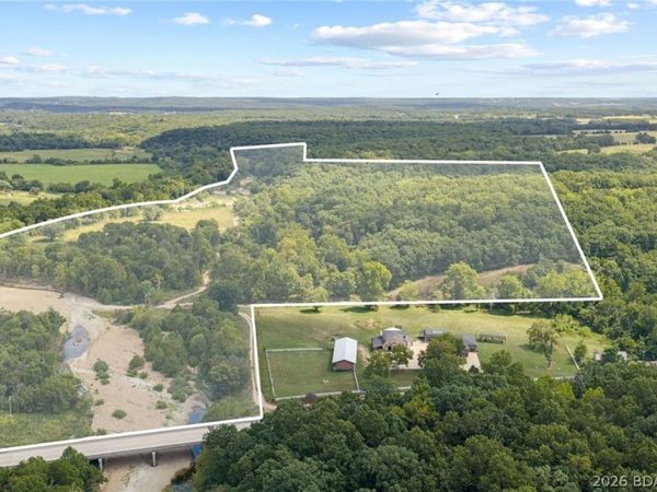000 Hwy 17 , Crocker, MO 65452