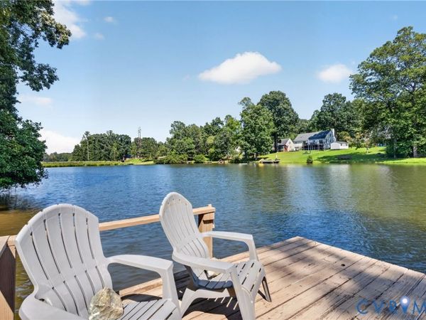 2014 Highland Drive , Powhatan, VA 23139