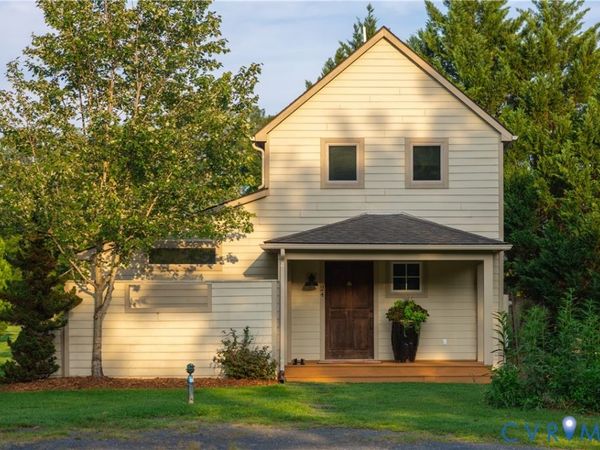 24 Knoll Lane , Nellysford, VA 22958