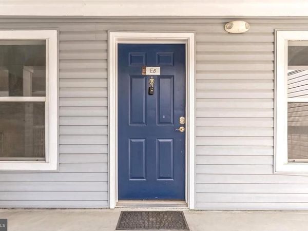 3179 SUMMIT SQUARE DRIVE , Unit 2-E6, OAKTON, VA 22124