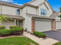 472 Heather Court, Lindenhurst, IL 60046 primary photo