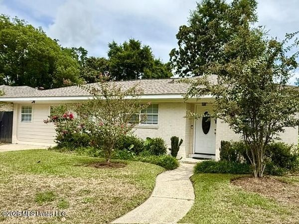358 Porter Avenue, Biloxi, MS 39530