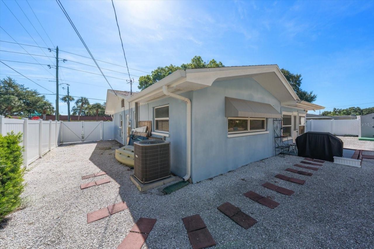 1690 Pinehurst Road, Dunedin, FL 34698 Photo