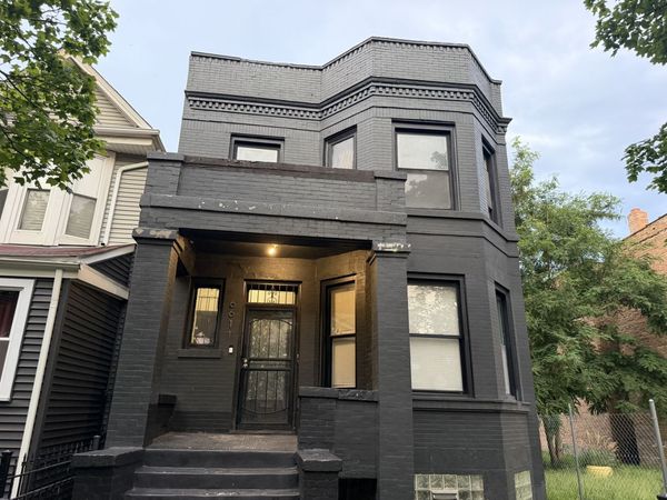 6611 S Maryland Avenue , Chicago, IL 60637