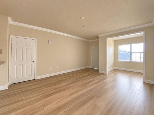 430 SOUTHERN PECAN CIRCLE, Unit 106, WINTER GARDEN, FL 34787