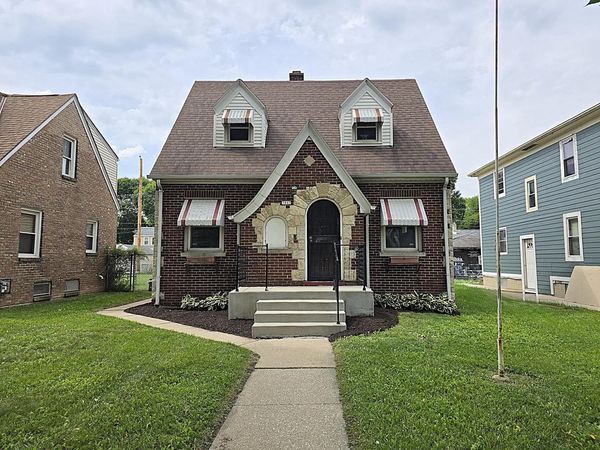 3847 N 36th STREET, Milwaukee, WI 53216