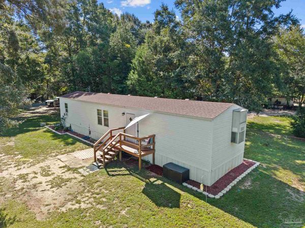 6993 Datura St, Milton, FL 32570