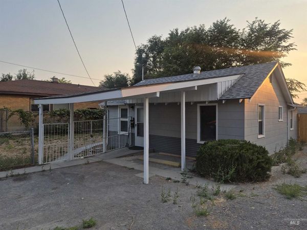 599 Jefferson St, Twin Falls, ID 83301