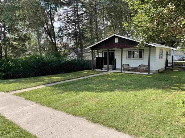401 Third Street, East Jordan, MI 49727