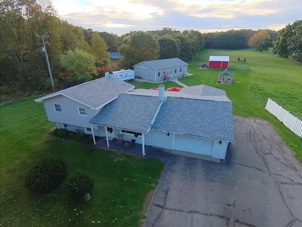 5773 M 66, East Leroy, MI 49051