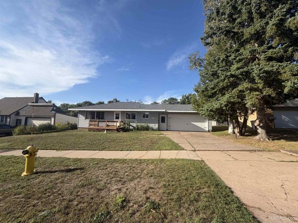 627 jopling Street, Ishpeming, MI 49849