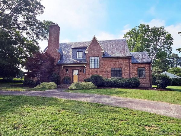 617 Mansion Drive, Hopewell, VA 23860