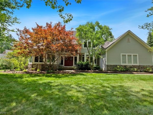 16680 Anne Lane , Auburn, OH 44023