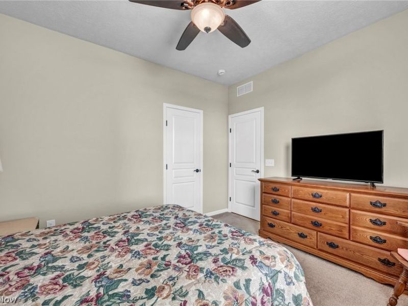 8139 Castleton Drive, Mentor, OH 44060 Photo 31