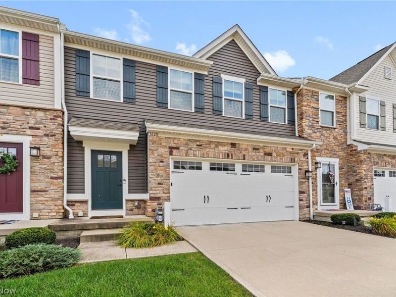 3228 Broadleaf Way, Brunswick, OH 44212 Photo 1
