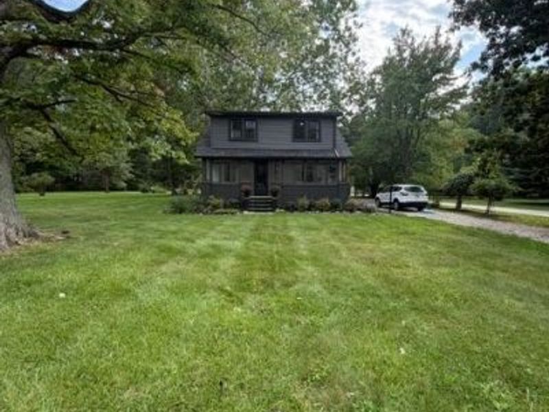 5366 Barton Road , North Ridgeville, OH 44039 Photo 2