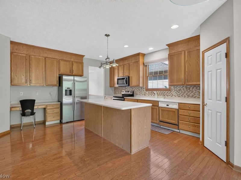 20828 Kylemore Drive, Strongsville, OH 44149 Photo 11