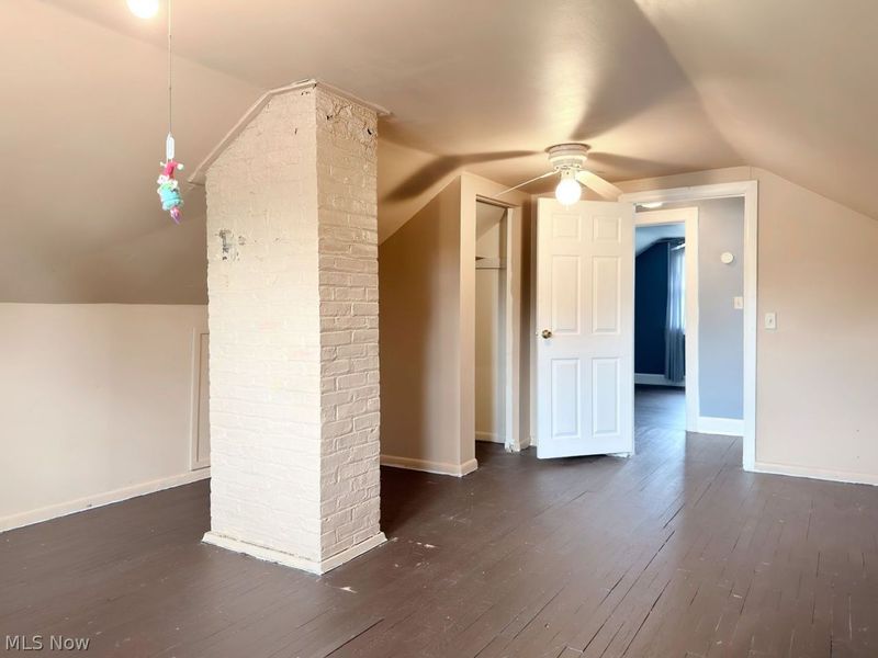 12721 North Road, Cleveland, OH 44111 Photo 16