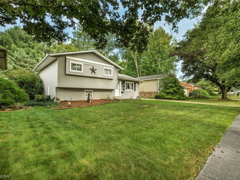 141 Pinewood Drive, Elyria, OH 44035 Photo 32