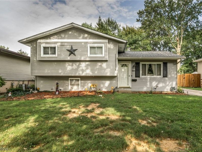 141 Pinewood Drive, Elyria, OH 44035 Photo 33