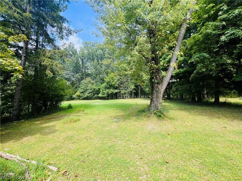 638 Goist Lane, Girard, OH 44420 Photo 2