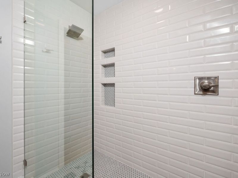 20772 Beach Cliff Boulevard, Rocky River, OH 44116 Photo 24