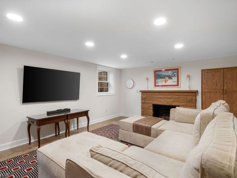 20772 Beach Cliff Boulevard, Rocky River, OH 44116 Photo 28