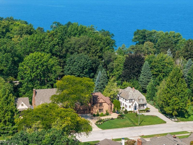20772 Beach Cliff Boulevard, Rocky River, OH 44116 Photo 42