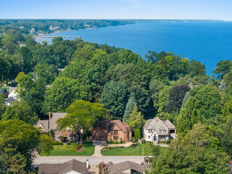 20772 Beach Cliff Boulevard, Rocky River, OH 44116 Photo 43